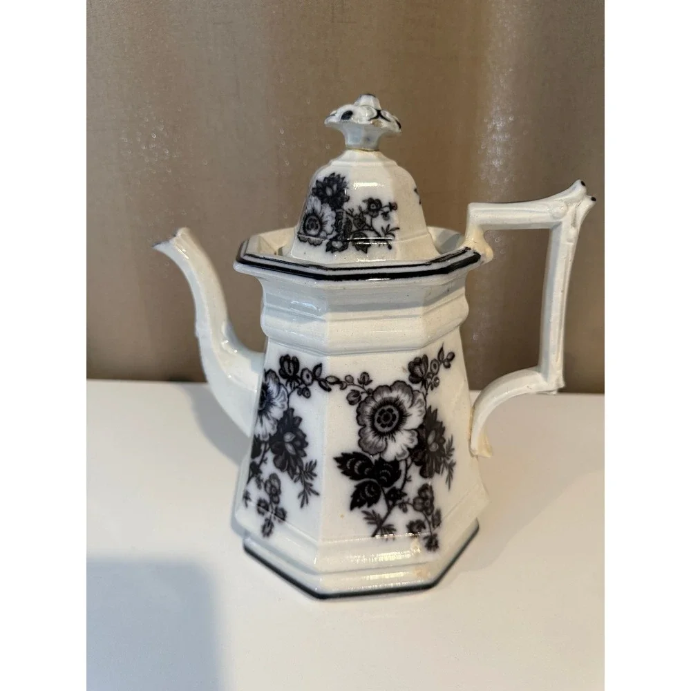 Antique Flow Blue Octagonal Ironstone Teapot Floral Cobalt White‎ Victorian